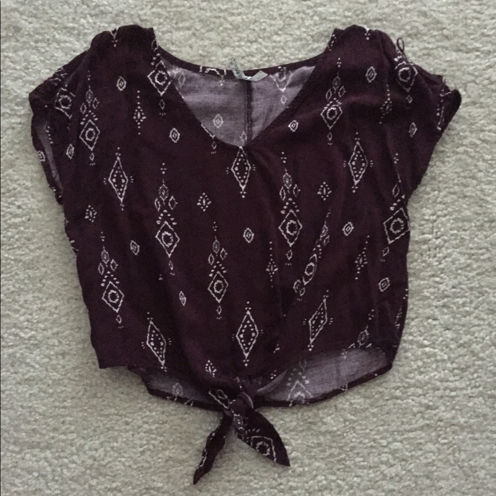 NEW Maroon w/ Cream Design Top by Mudd